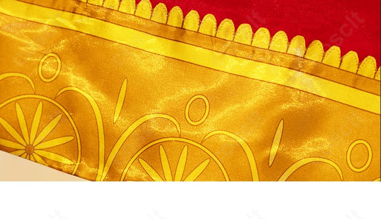 愛城華恋 千夜一夜物語ver. コスプレ衣装の裾飾りディテール。ドレープと縁取りの美しい仕上がり。