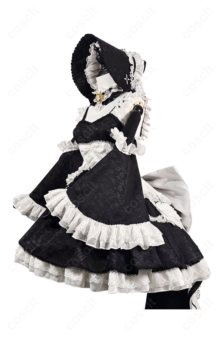 アズールレーン リトル・フォーミダブル メイド服コスプレの側面写真。オーバースカートの重なりと袖パーツの形状が分かる角度。