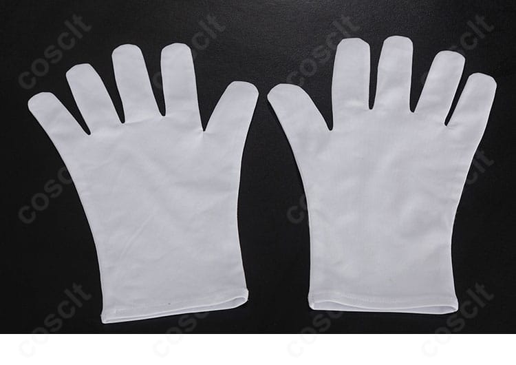 ベルト部分の接写。バックル形状と縫製が精緻に再現されている。