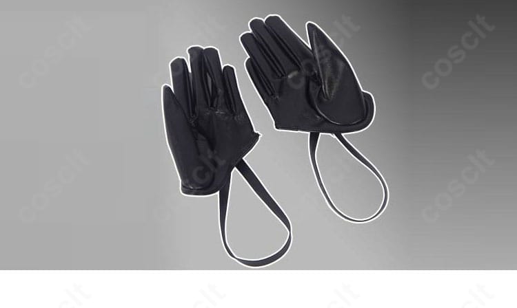 プリンツ・オイゲン コスプレ用手袋のディテール。フィット感と素材感が伝わるクローズアップ