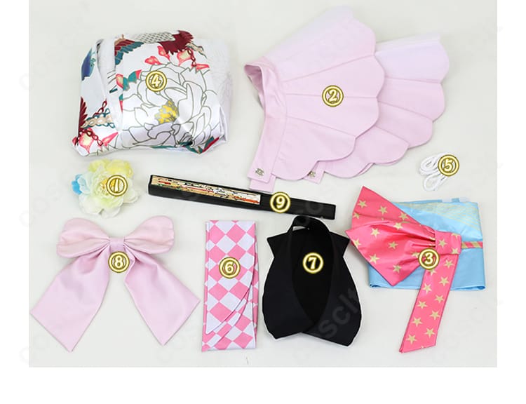 ホロライブ 小鳥遊キアラ お正月衣装のセット内容一式。衣装本体・ショール・髪飾りを並べた確認用画像（扇子は別売り）。