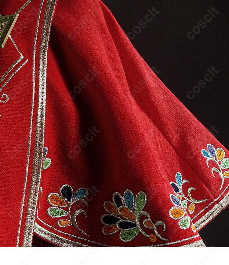 肩部分の装飾アップ。立体パーツと縁取りの仕上げで存在感を演出。