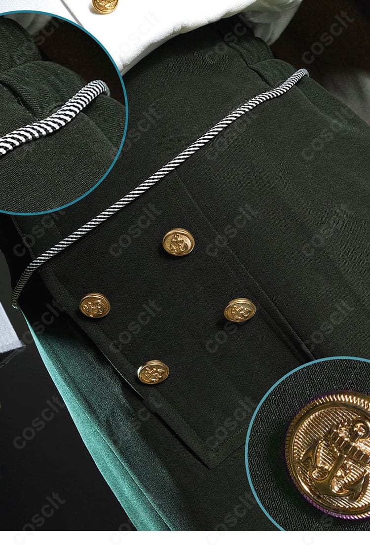 騎士コスプレ衣装のズボン前部ディテール。紐とボタン装飾のデザイン性と整ったステッチが確認できる。