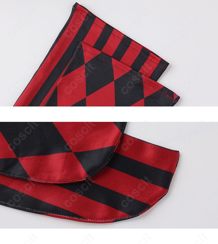 レッグウォーマー風の脚部装飾ディテール。縁取りと柄の見え方