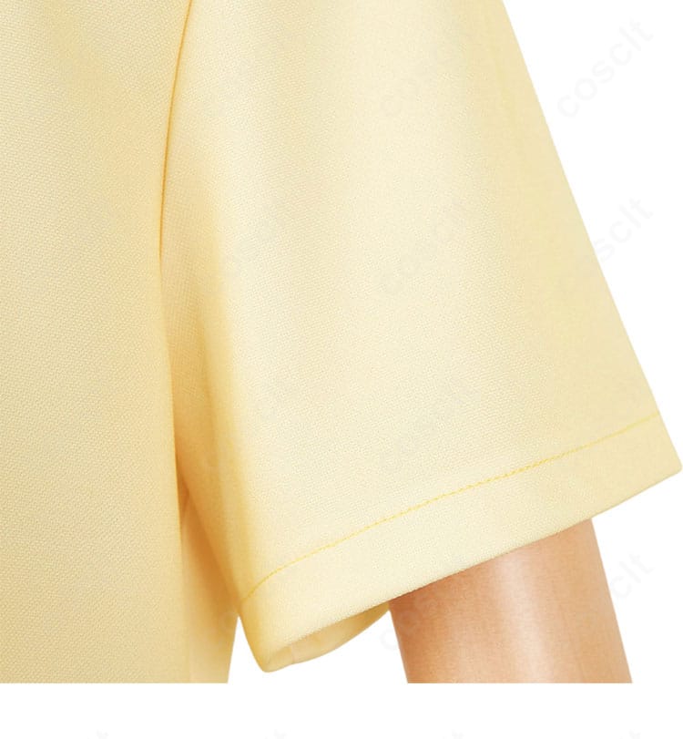 鹿乃子のこ シカ組Tシャツの袖口デザイン。精巧な縫製と軽快なフィット感を確認できるカット。