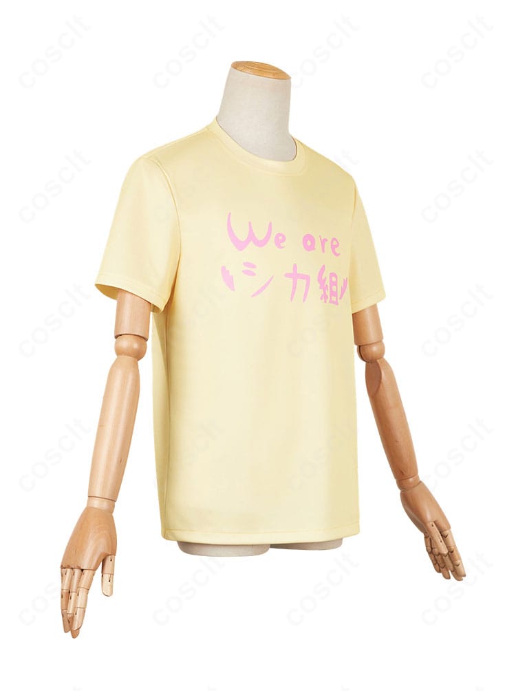 鹿乃子のこ シカ組Tシャツの右側デザイン。端正なステッチと軽い着心地が伝わる質感表現。