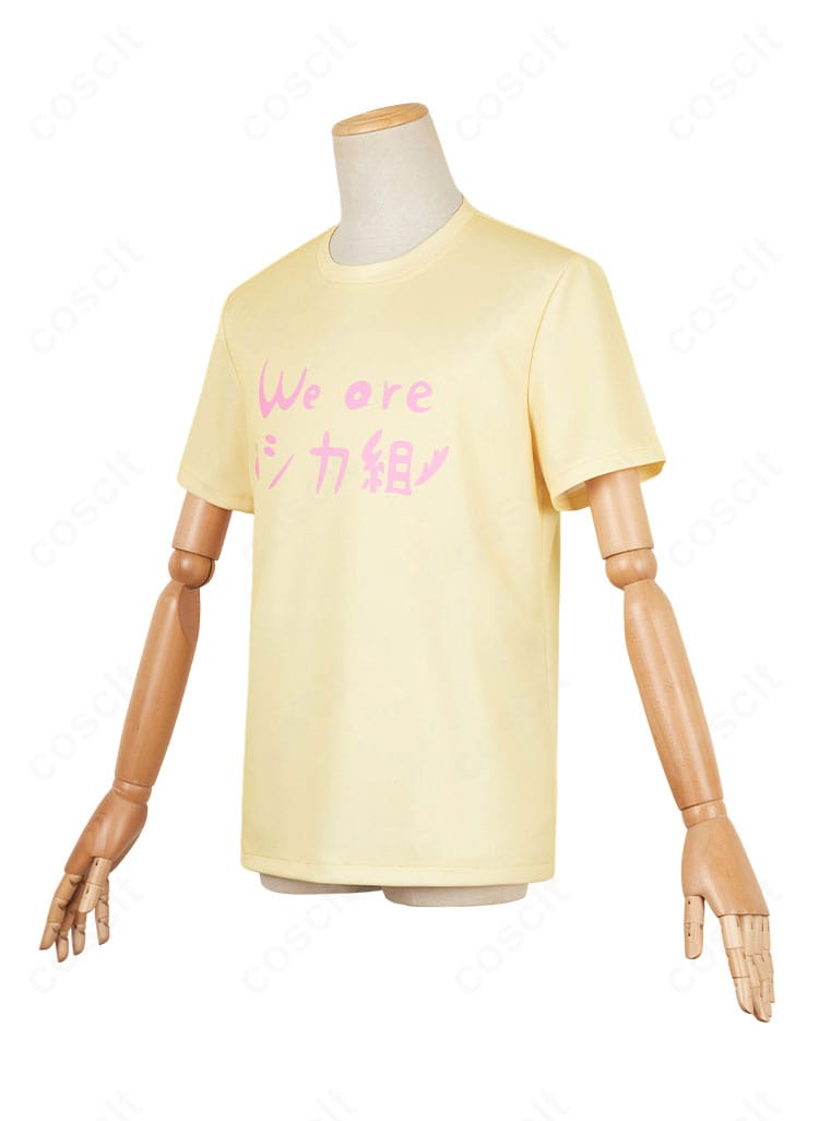 鹿乃子のこ シカ組Tシャツの左側ディテール。シンプルな縫製と可愛らしいモチーフの配置が分かる近接カット。