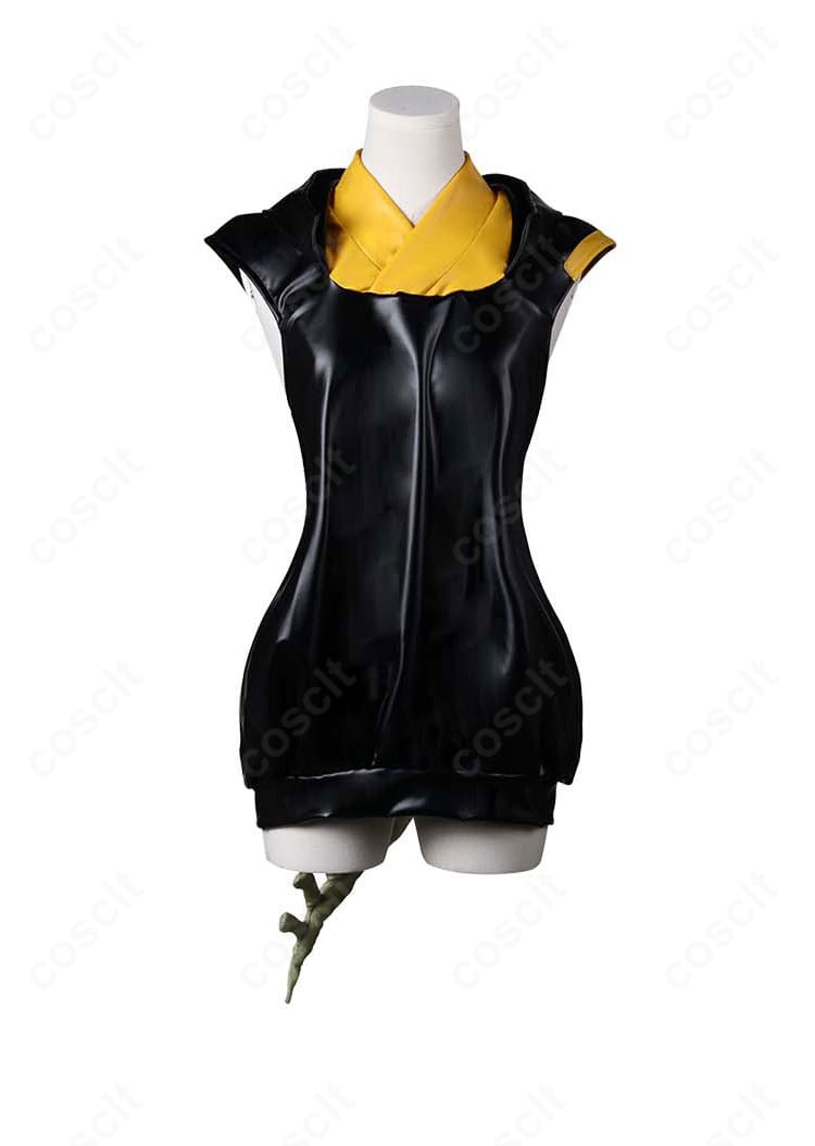 ウィーディ衣装のインナー正面ディテール。素材の質感と胸元・裾の縫製処理が見えるクローズアップ。