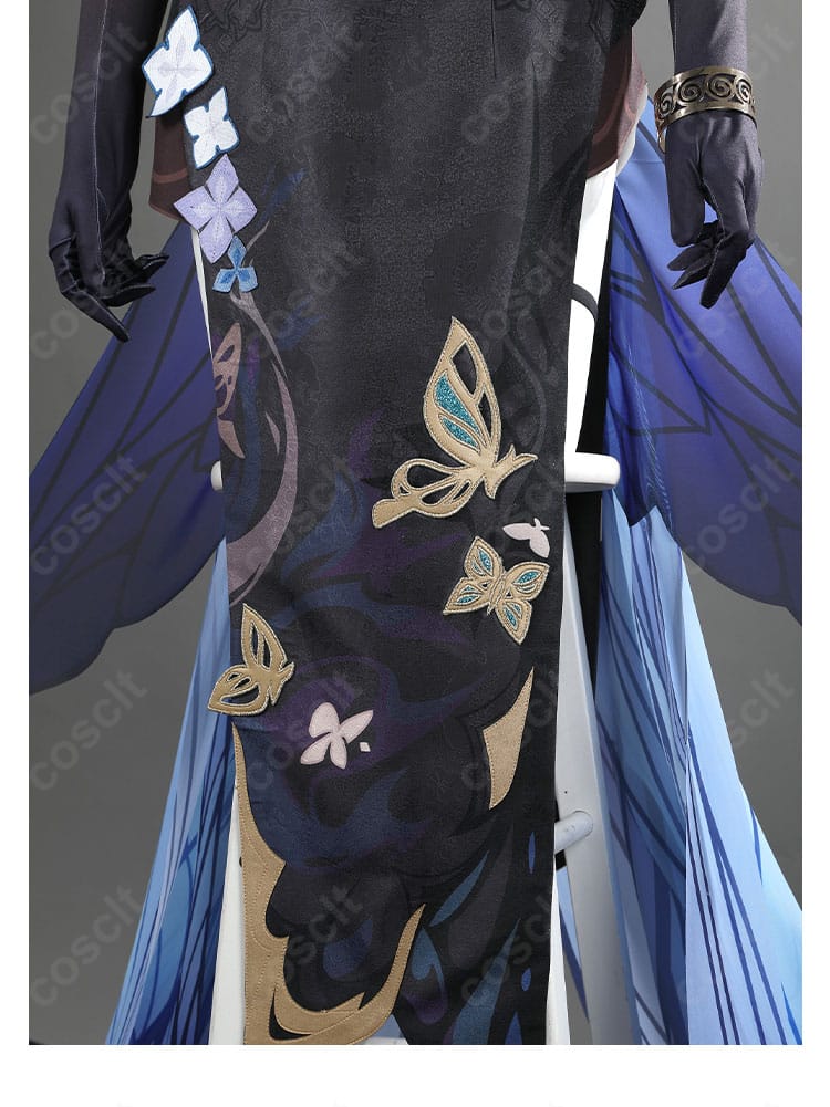 スカート裾の装飾ディテール。レースと刺繍の重なりによるエレガントな表情