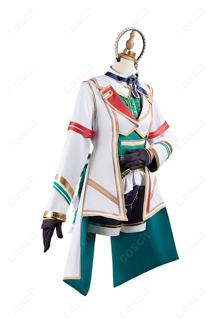 シーザリオ コスプレ衣装の側面シルエット。コートのハリ感とラインの流れが分かる角度。