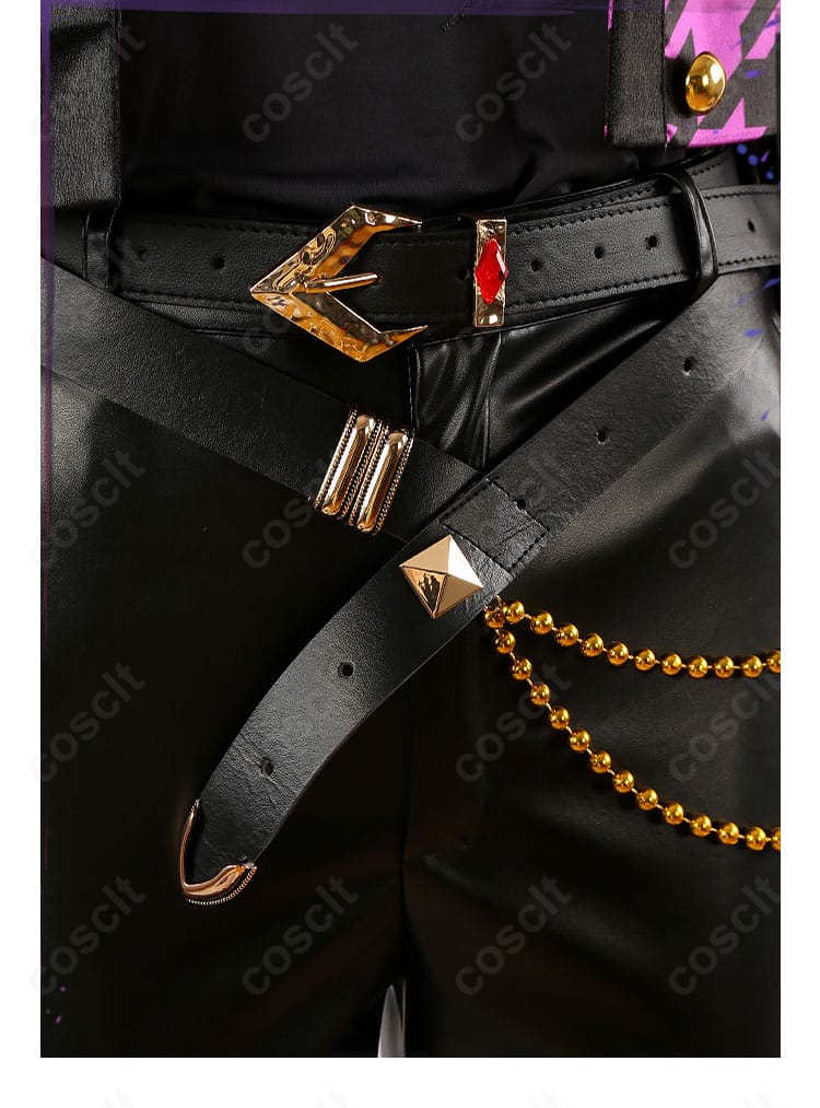 乙狩アドニス SWING NIGHT衣装 腰ベルト装飾の詳細(バックルとチェーン)