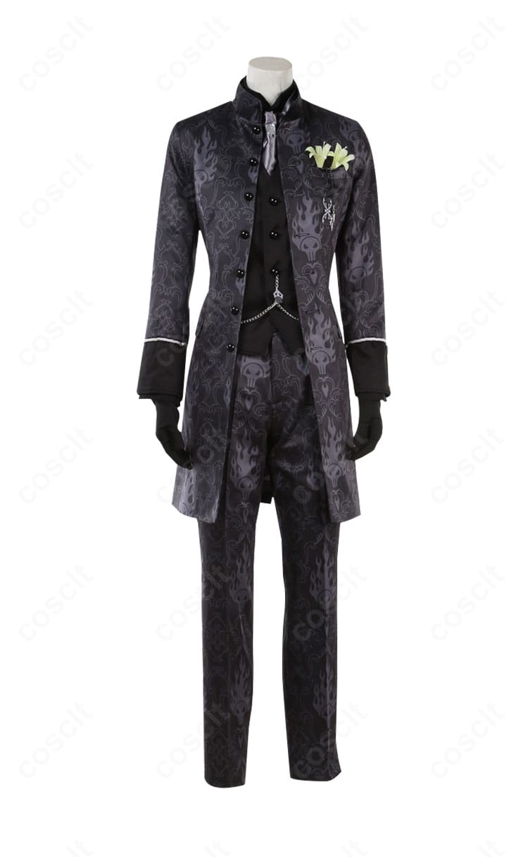 イデア・シュラウド なりきり花婿タキシードの正面。刺繍や装飾まで細部を作り込んだデザイン。