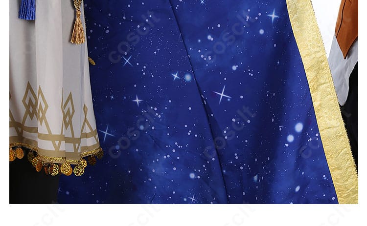 ツイステ デュース・スペード 星送りの衣コスプレ コート裏地のデザインと素材感のクローズアップ