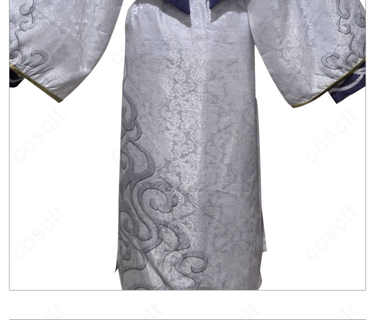 白無常コスプレ衣装の裾デザイン詳細。モノトーン配色と端処理、ドレープの美しさを強調した写真。