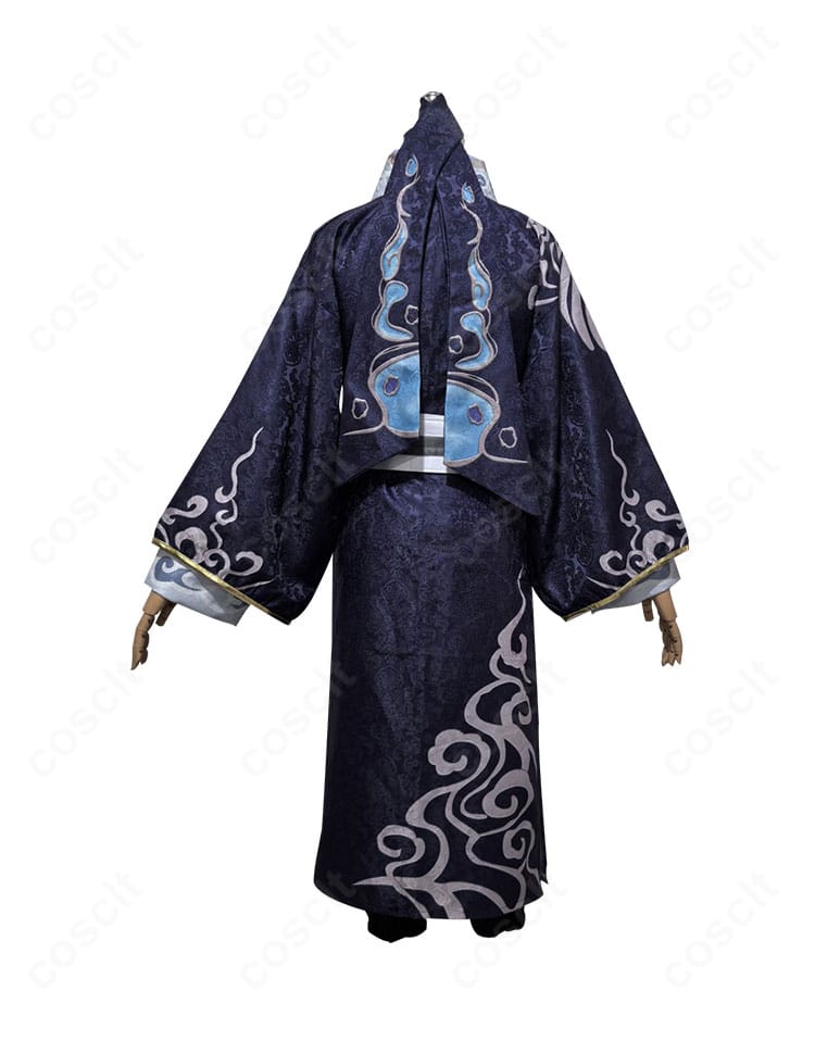 第五人格 黒無常(范無咎)『陰陽司公』コスプレの背面。背中から裾までのラインとバックディテールを強調。