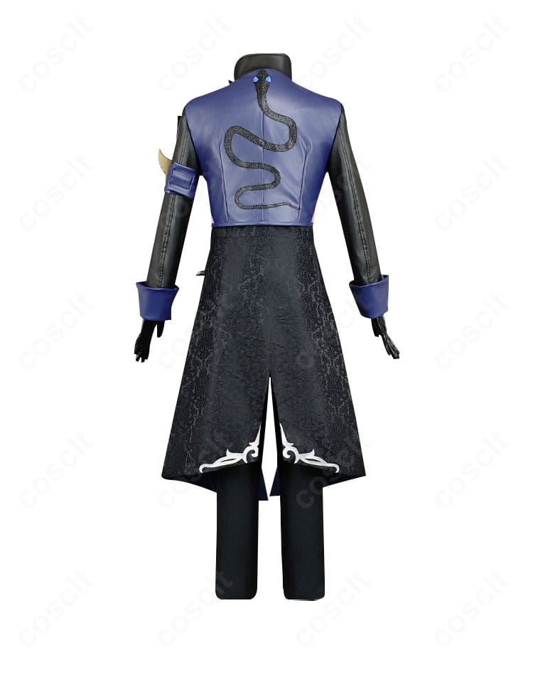 ノワール版コスチュームの背面カット。背中の切替と裾装飾の再現ポイント