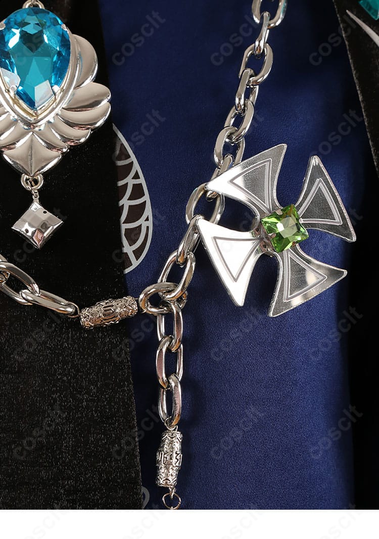 胸元アップ：蓮巳敬人 ドミナント衣装の胸飾りとレイヤードの見え方