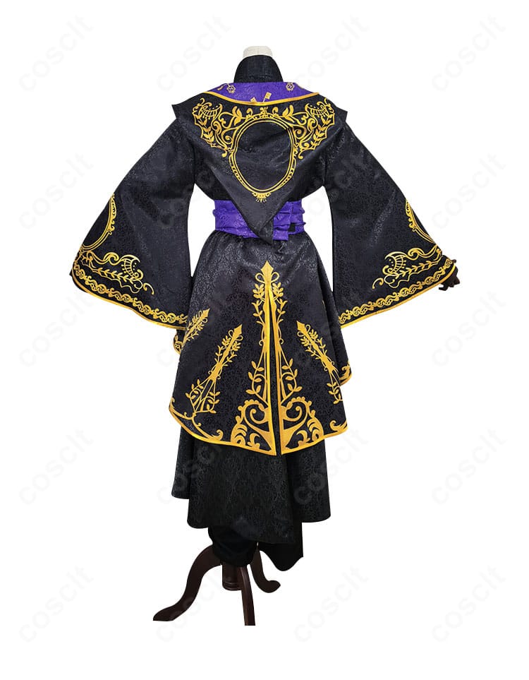 ツイステ 式典服 背面図。背中のカッティングとベントライン、フィット感が伝わる画像。