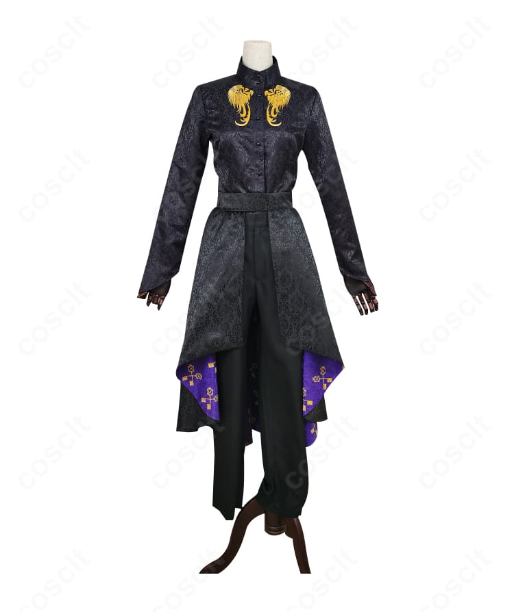 ツイステ 式典服用シャツの正面ディテール。襟元と胸元の縫製が見える着心地重視の設計。