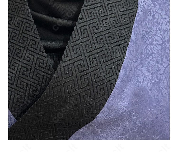 黒神話:悟空 クモ精 4番目の姉コスプレの襟元ディテール。衣領の刺繍風意匠と配色のコントラストを説明。