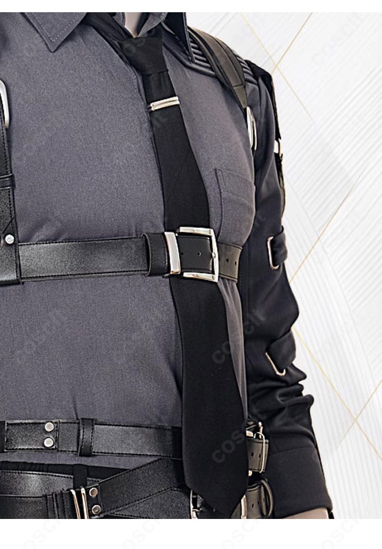 ネクタイ装飾のアップ。結び目の形状と生地のハリ感、色味の再現ポイント