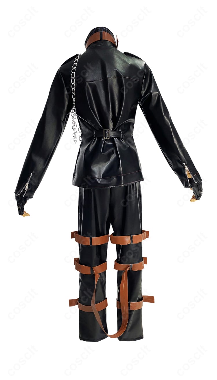 富樫勇太ダークフレイムマスター衣装の前後比較。正面と背面のバランスや全体シルエットが一目で分かる。