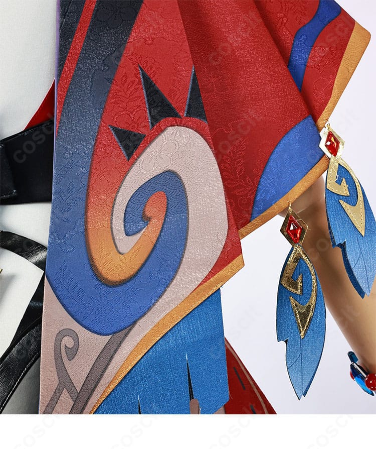 披肩の背面ディテール。ドレープの流れと背面の装飾ポイントを明瞭に撮影。