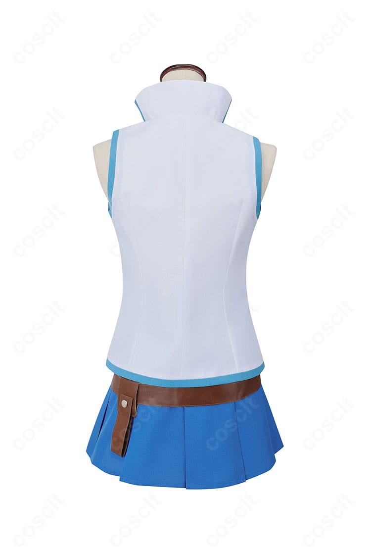 ルーシィ・ハートフィリア衣装の背面。開閉部とベルト位置の再現ディテール