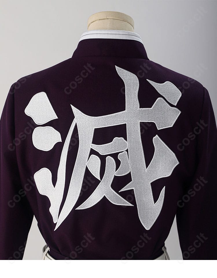 甘露寺蜜璃 コスプレ衣装の背面シルエットとベルト位置ディテール