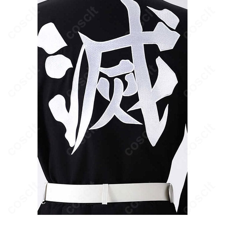 時透無一郎 コスプレ 背面フィット感の詳細。刺繍と背中のラインがわかる解像度の高いカット。