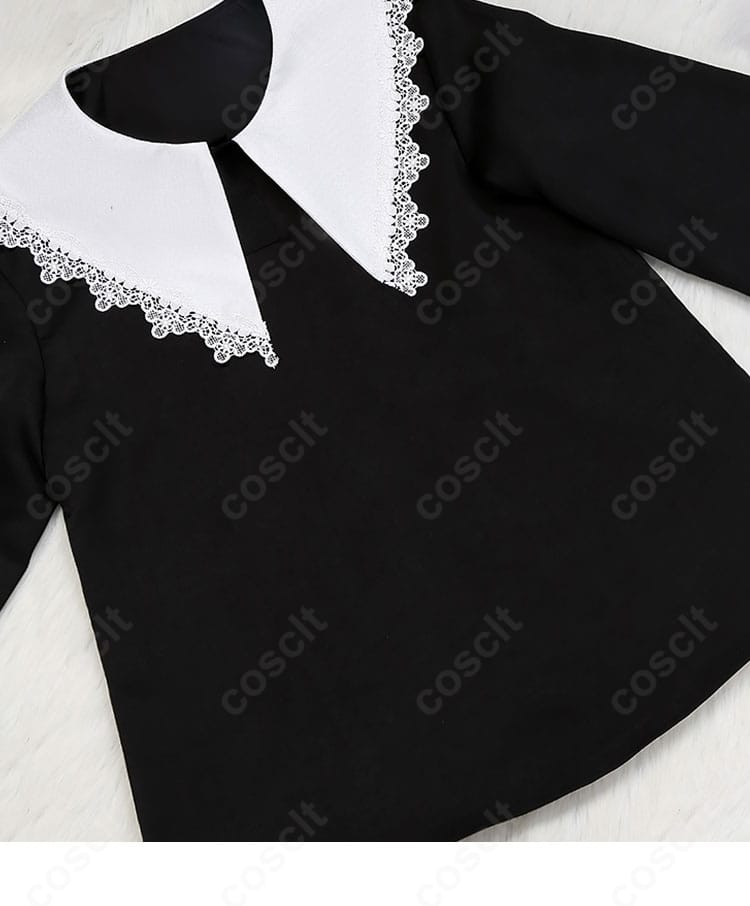 トップス上身頃の詳細。朔間凛月 私服（幼少期）デザインのパネル配置と生地感が分かる拡大写真。