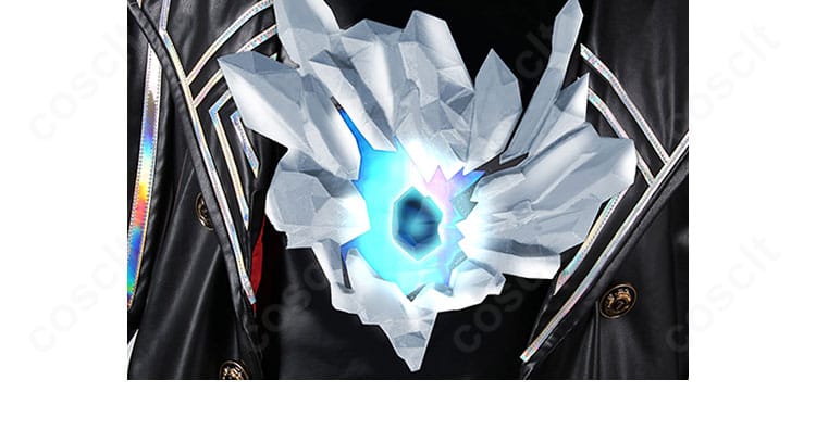 第五人格 ノートン・キャンベル 輝安鉱コスプレ衣装 胸元装飾のディテール｜金属調パーツと意匠