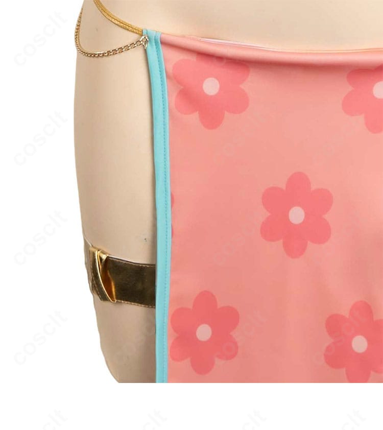 ルーシィ・ハートフィリア 踊り子衣装 パンツ装飾のクローズアップ。ウエストの意匠とステッチを強調。