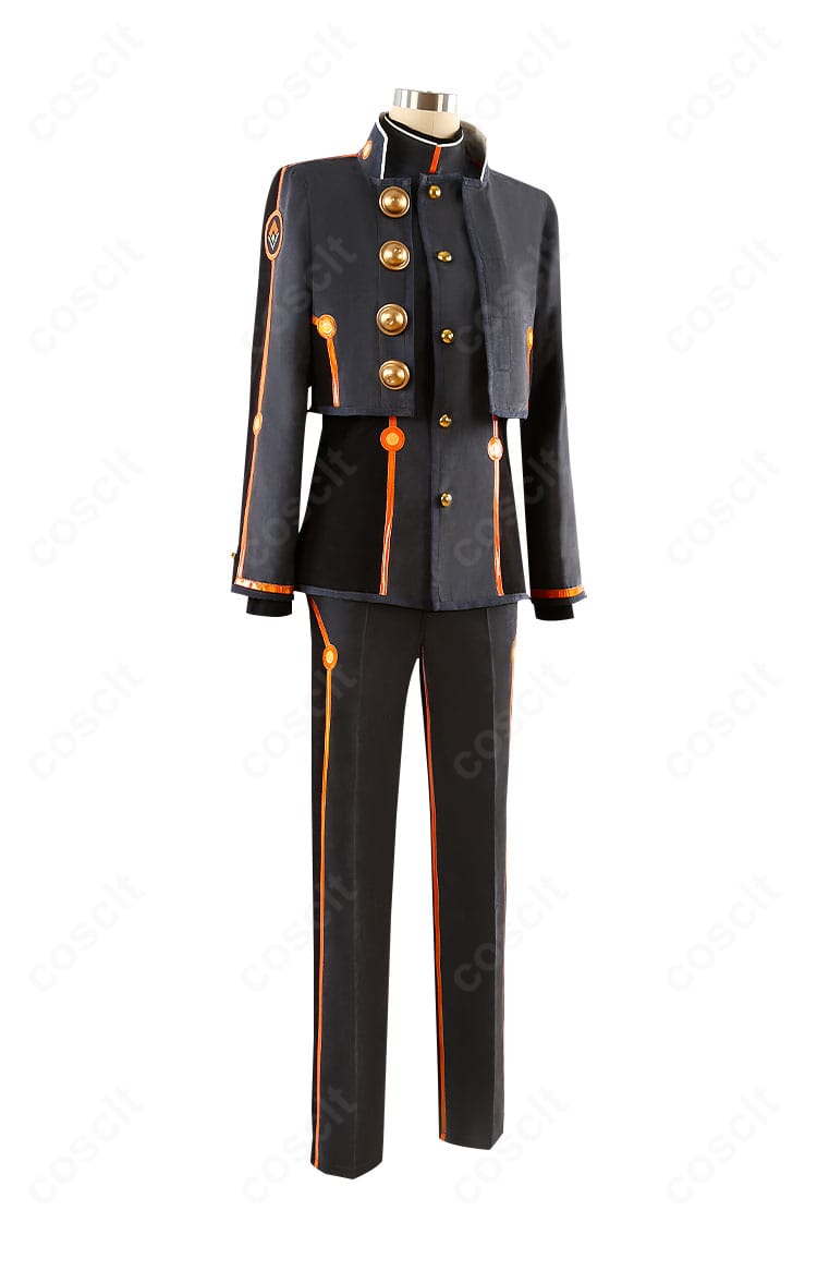 Fate/Grand Order 岸波白野（ザビ男）コスプレ衣装 側面。コートのラインと袖のシルエット、サイドの縫製を確認。