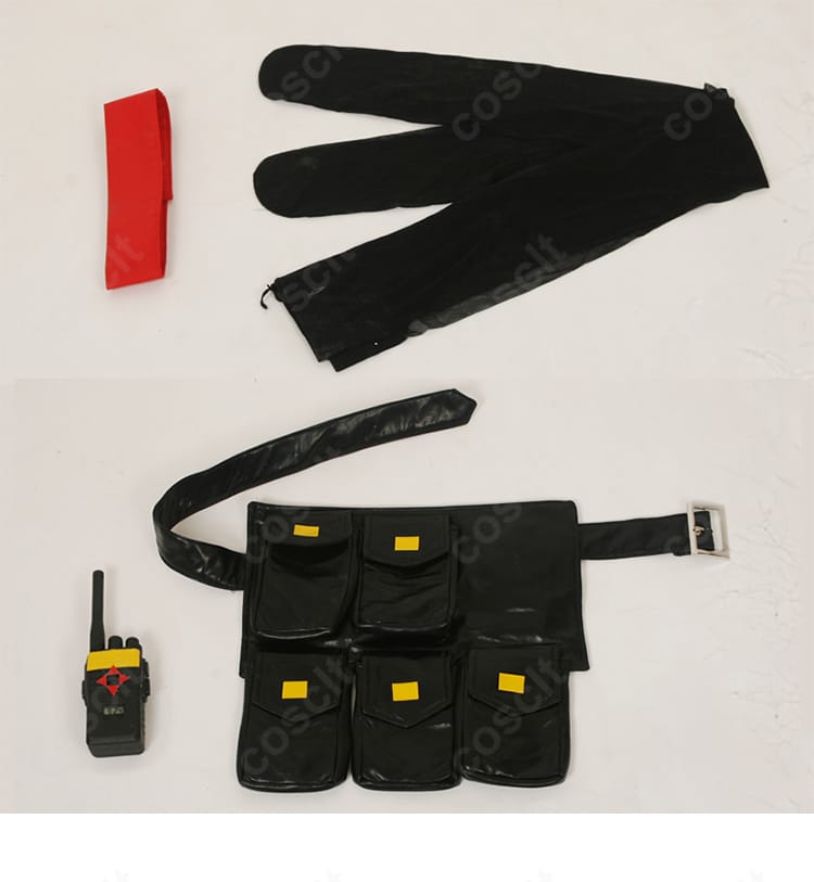 M4 SOPMOD II コスプレ衣装のセット内容レイアウト。主要パーツ一式の配置と質感が分かる全体写真。