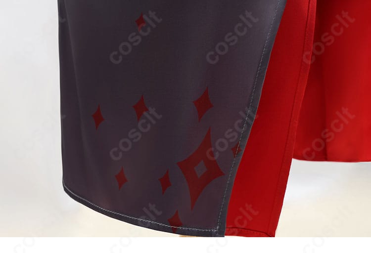 アルレッキーノ衣装の裾装飾ディテール。エッジの配色と形状、動きに映えるカッティングを表示。