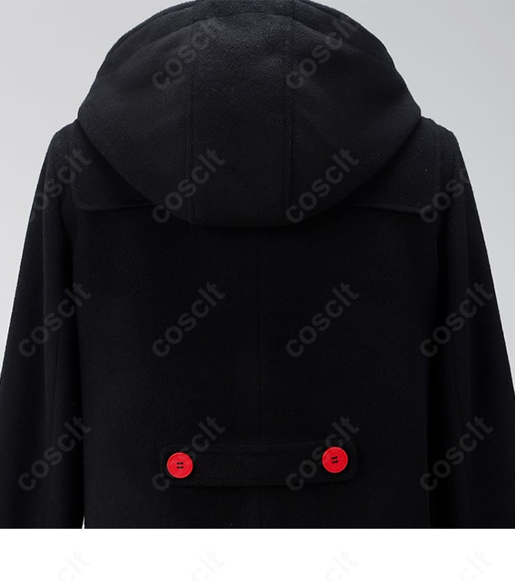 ペルソナ5 雨宮蓮 冬服コートの背面装飾クローズアップ。細部まで作り込まれた再現度。