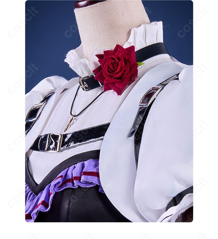 Identity V 庭師 エマ・ウッズのネックレスデザイン詳細。金具とバラ飾りの質感を鮮明に撮影