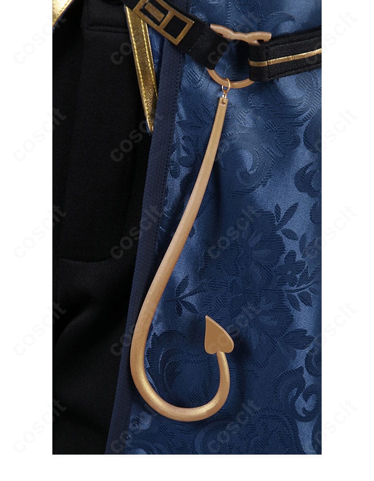 腰まわりの装飾クローズアップ。ベルトとパーツの立体感を確認できる画像