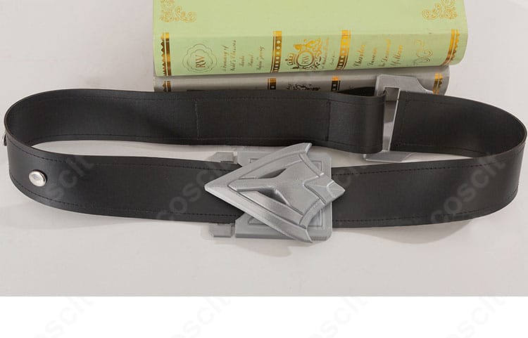 崩壊:スターレイル モゼ 無 コスプレ衣装の腰帯ディテール。多層ベルトの構成とバックル意匠がわかる。