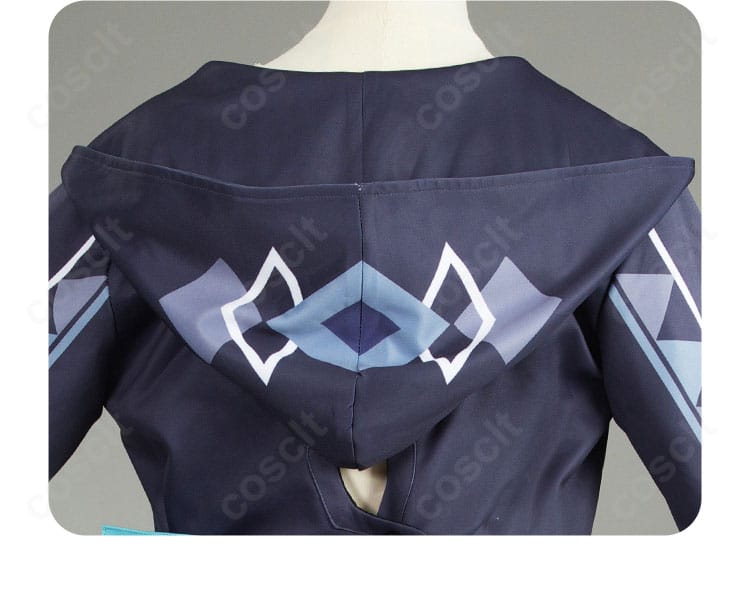 帽子装飾ディテール：精緻な装飾を施したコスプレ用帽子（カカワーシャ幼少期）