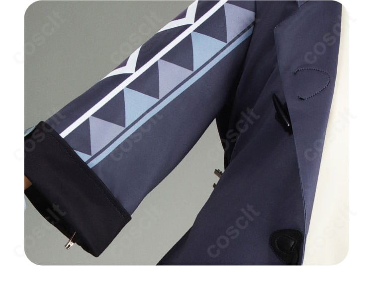 袖装飾ディテール：カカワーシャの袖口意匠と縫製ラインのアップ