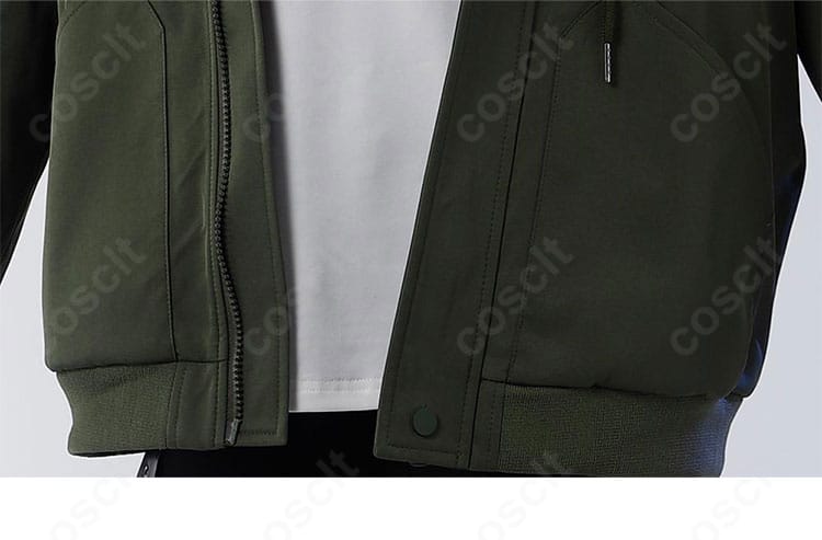 佐倉双葉 私服コスの裾装飾をクローズアップ。縫製ラインと質感が際立つディテール画像。