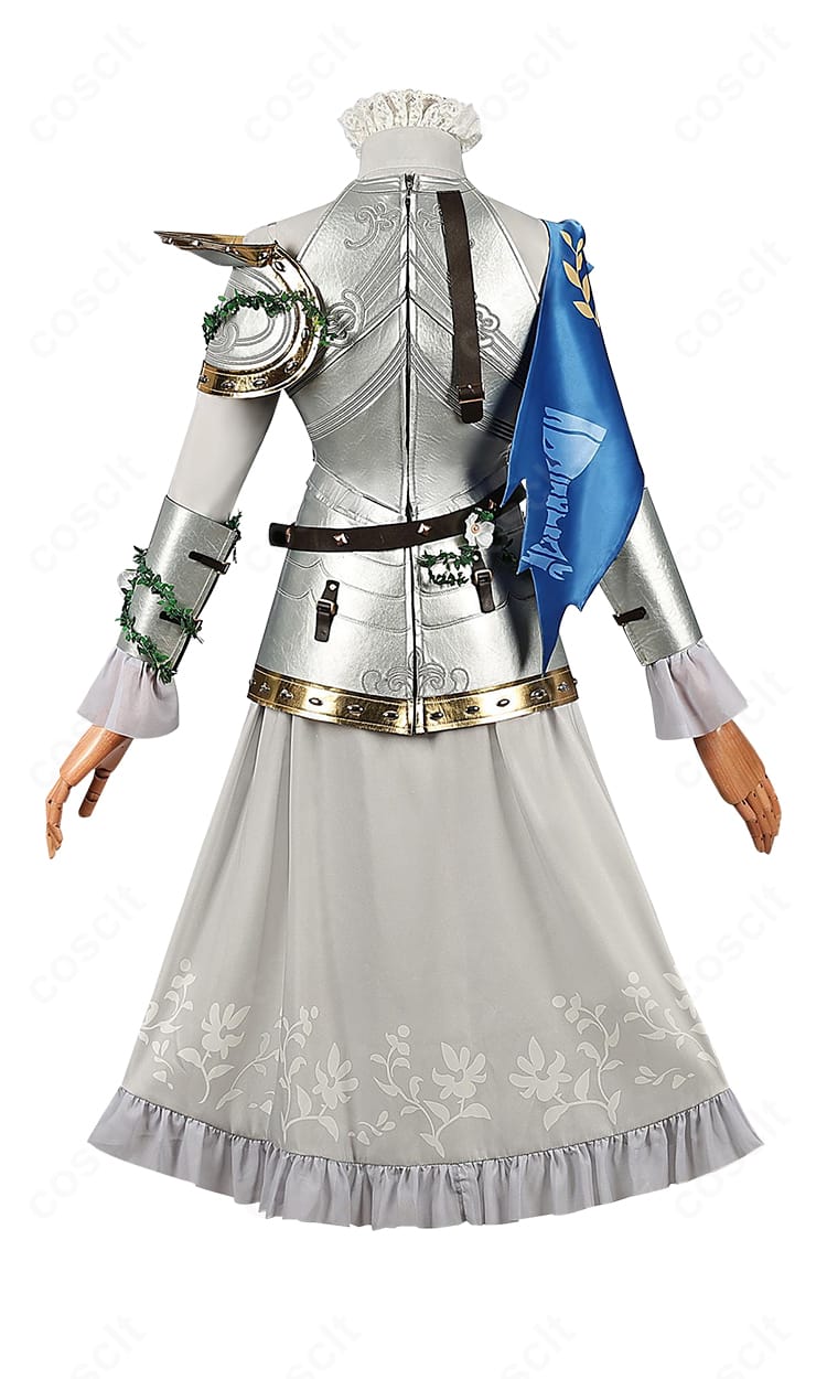 商品背面画像。背面の開閉仕様とベルト・腰飾りのディテールが分かる。