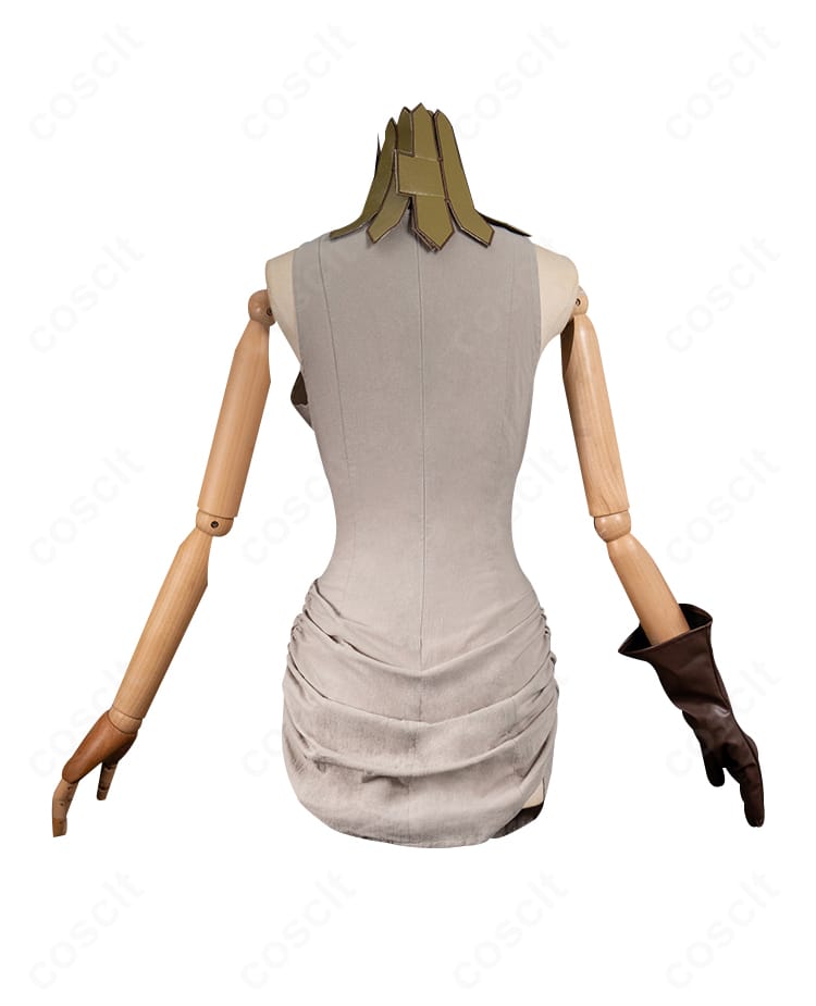 ダンジョン飯 フレキ コスプレ衣装 背面。背中のラインとスカートの落ち感まで再現されたデザイン