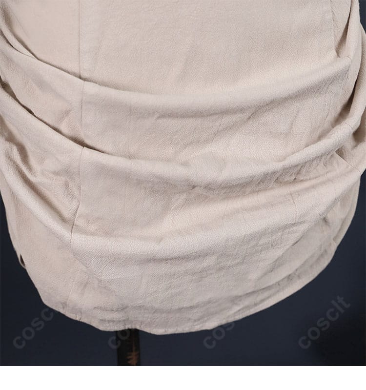 ダンジョン飯 フレキ コスプレ衣装 スカート裾ディテール。端正な装飾と刺繍風意匠で撮影映えする仕上がり