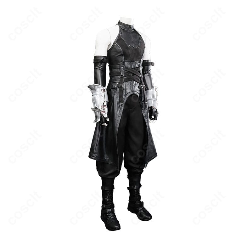 セフィロス 羽刃の修験装コスプレの右側面。コートのライン、腰ベルトの配置、腕パーツの立体感を強調