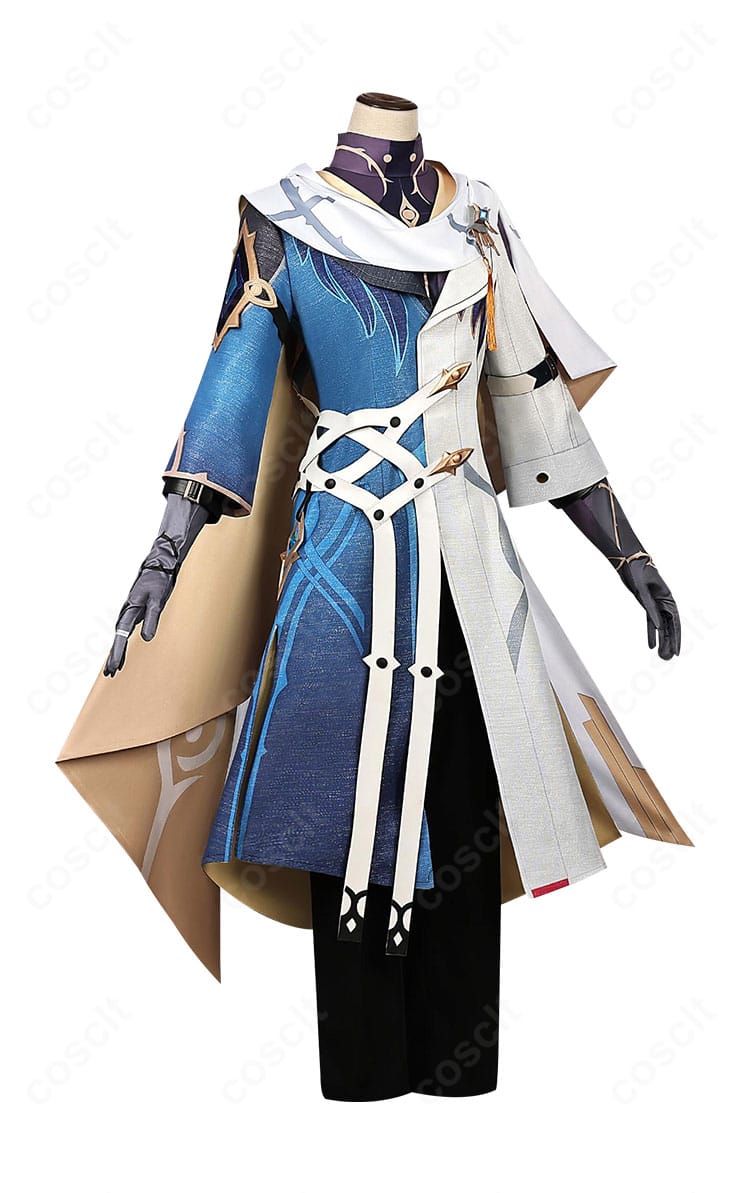 サンデー新衣装コスプレの側面。ハリのあるコートのラインと腰・腕飾りの立体感を確認できるサイドビュー。