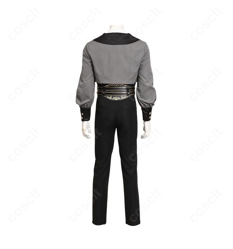 背面装飾のクローズアップ。バックヨークとベルト通しの仕立て、ステッチラインを強調。