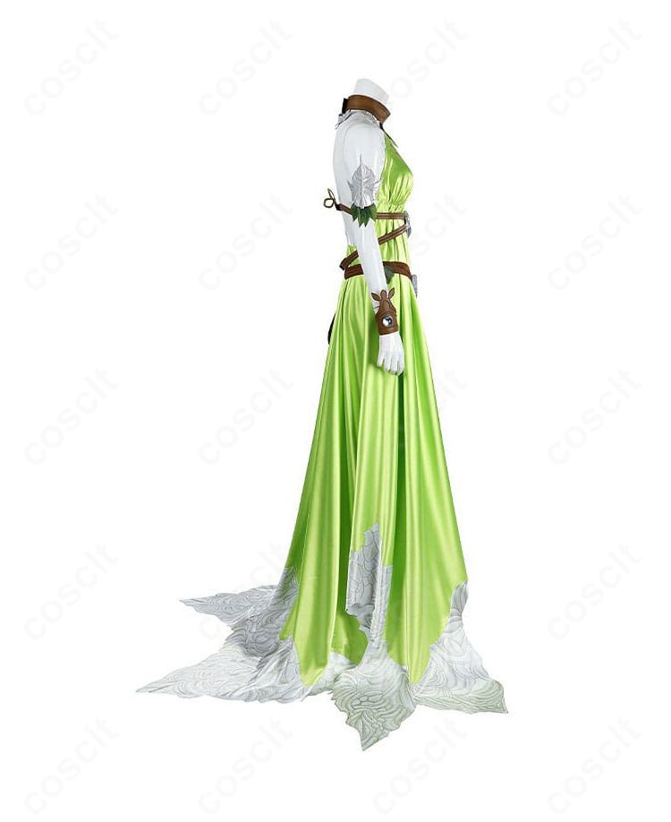 ノフィカ衣装の左側面ディテール。袖口と腰飾りの配置、シルエットの落ち感が分かる。